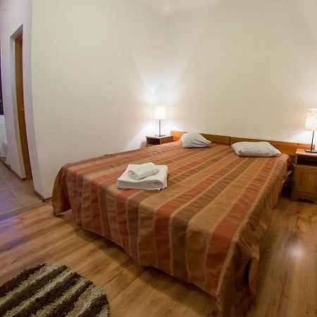 Floarea Soarelui Ξενοδοχείο Cheia  Εξωτερικό φωτογραφία